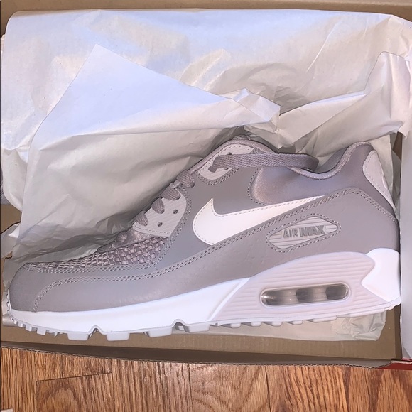 Nike Shoes - NEW WITH BOX WOMENS Nike Airmax 90 SE